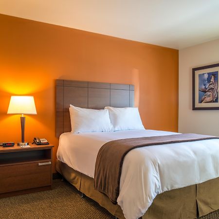 My Place Hotel-Jamestown, Nd Екстериор снимка