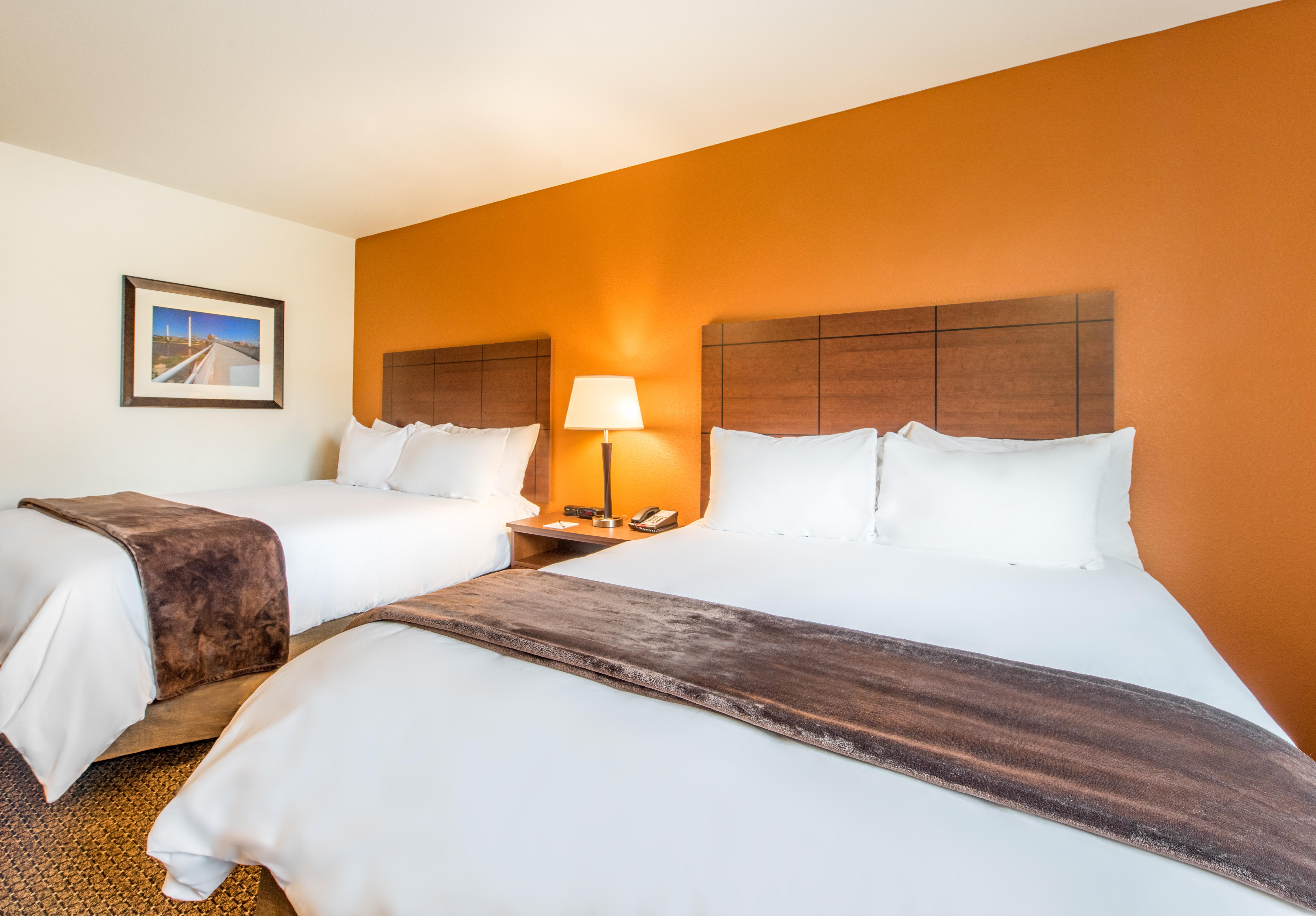 My Place Hotel-Jamestown, Nd Екстериор снимка